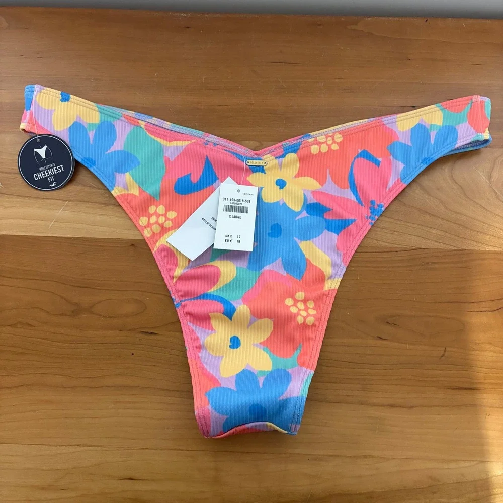 Hollister Floral Ribbed V-Front Cheekiest Bikini Bottom Size XL Pink Blue m
